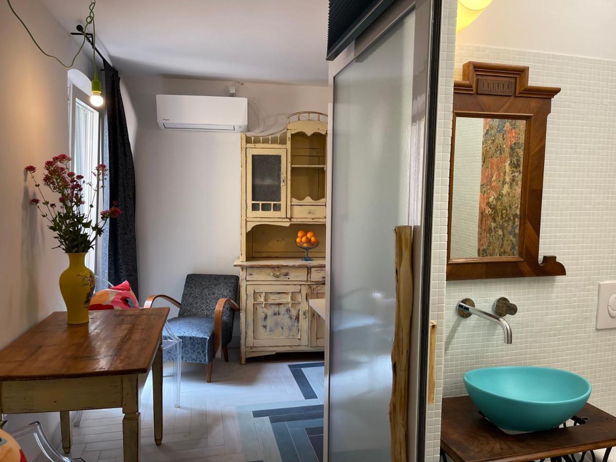 Cres B Studio Apartman ภายนอก รูปภาพ