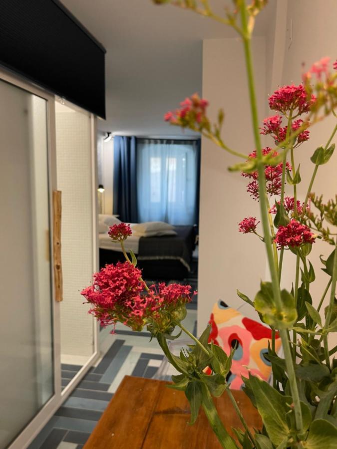 Cres B Studio Apartman ภายนอก รูปภาพ