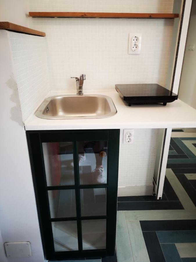 Cres B Studio Apartman ภายนอก รูปภาพ